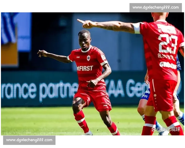 安德莱赫特客场挑战曼联 胜负将决定欧联杯晋级命运