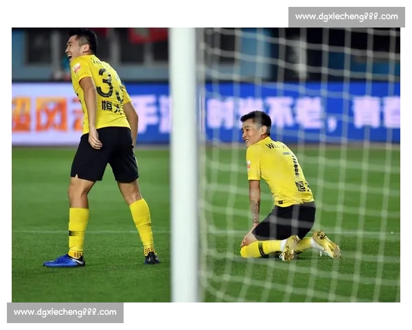 建业迎战恒大关键对决牵动争冠与保级命运之夜赛季走向悬念拉满