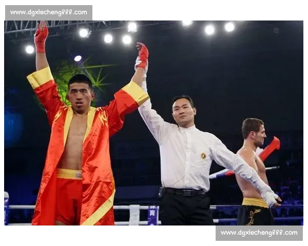 白近斌对决方便巅峰一战视频回顾与技术解析全记录赛场风云深度复盘